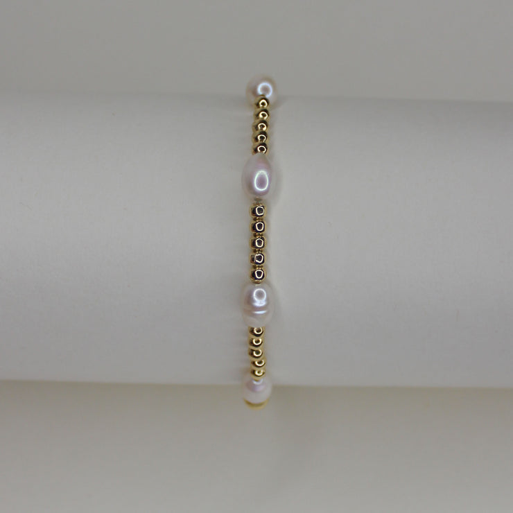 B- Gold and Pearls Classic Beaded Bracelet